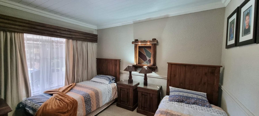 5 Bedroom Property for Sale in Dan Pienaar Free State